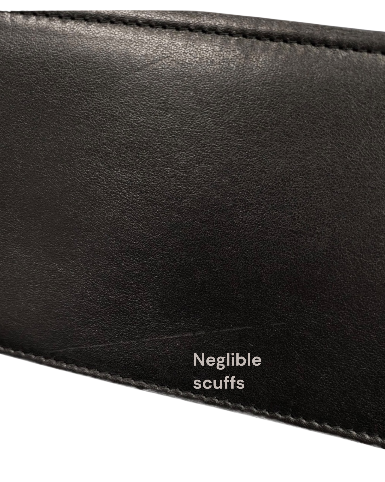 Jacquemus Le Ciuciu Leather Shoulder Bag in Black