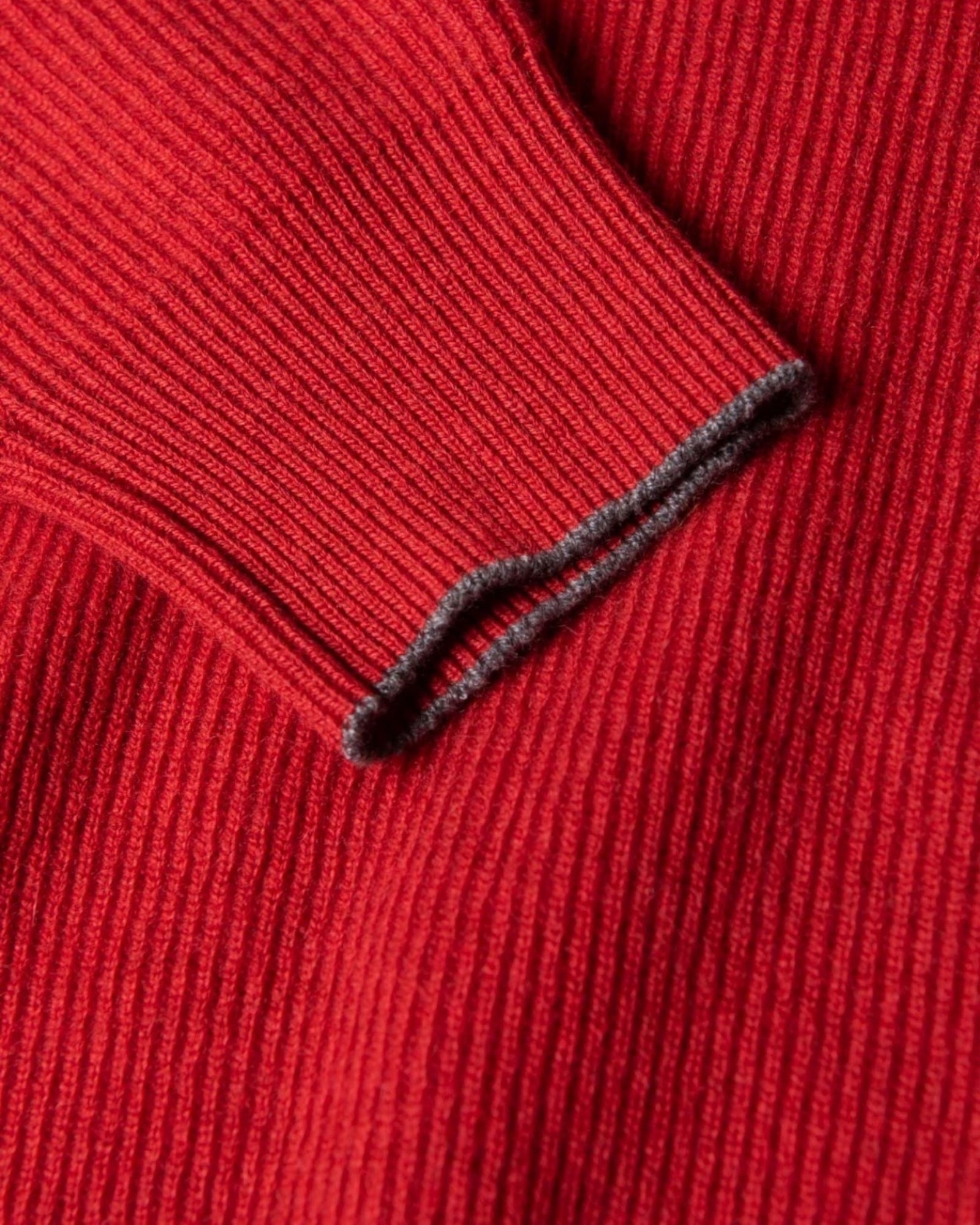 Brunello Cashmere Mouline Turtleneck Jumper in Dark Red